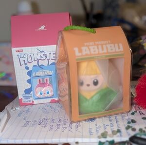 LABUBU WACKY MART SERIES SQUISHY CHARM CORN